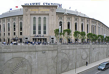 yankee stadium entrance